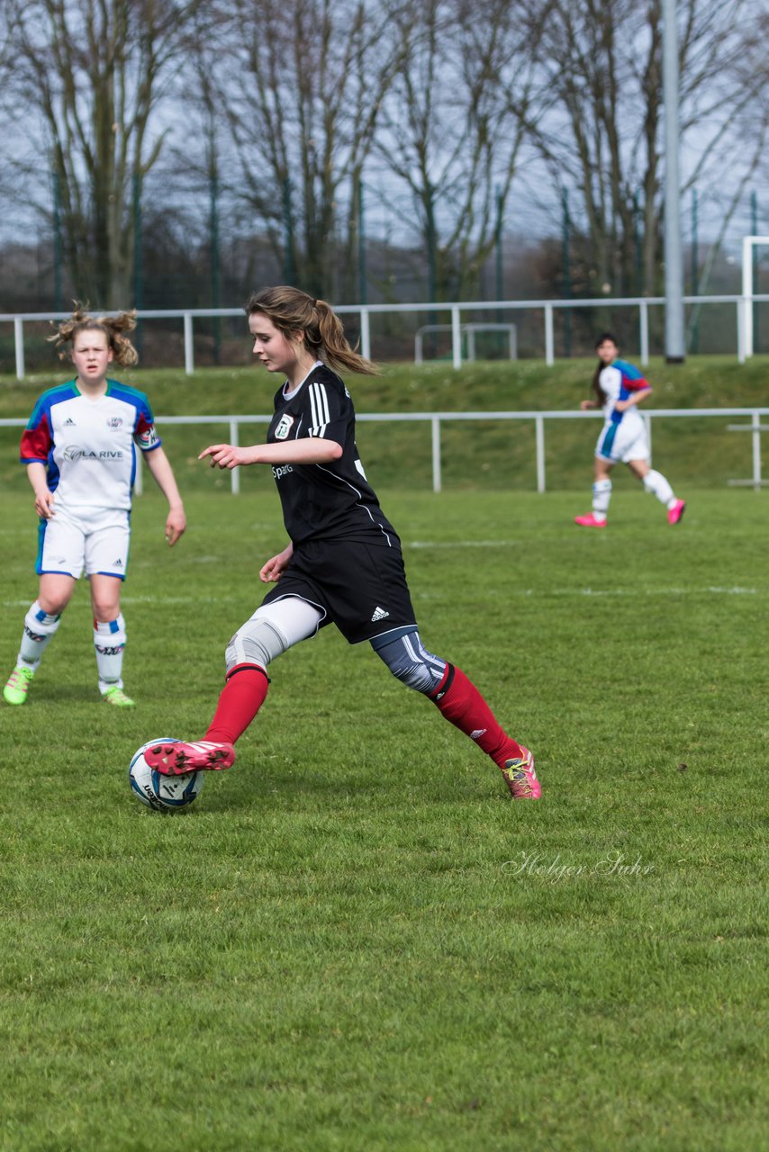 Bild 314 - wBJ SV Henstedt Ulzburg - TSV Schnberg : Ergebnis: 5:2